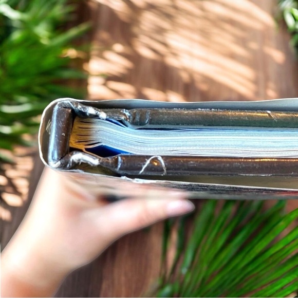 Y2K The Lord of The Rings: The Fellowship of the Ring Visual Collector’s Book - Picture 11 of 13